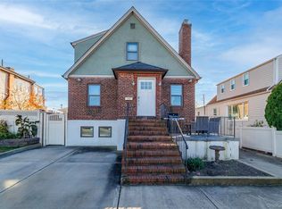 57 Island Parkway, Island Park, NY 11558