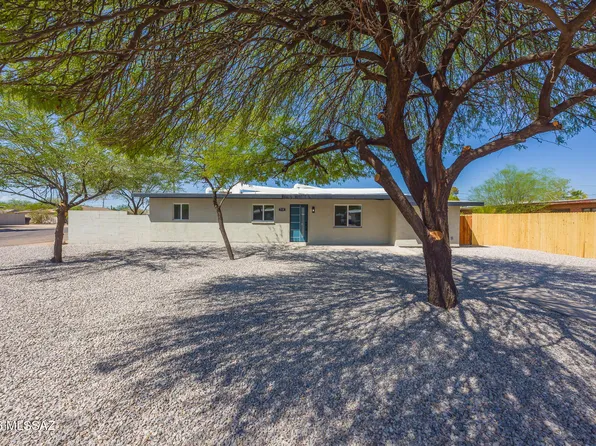 718 S Rosemont Ave, Tucson, AZ 85711