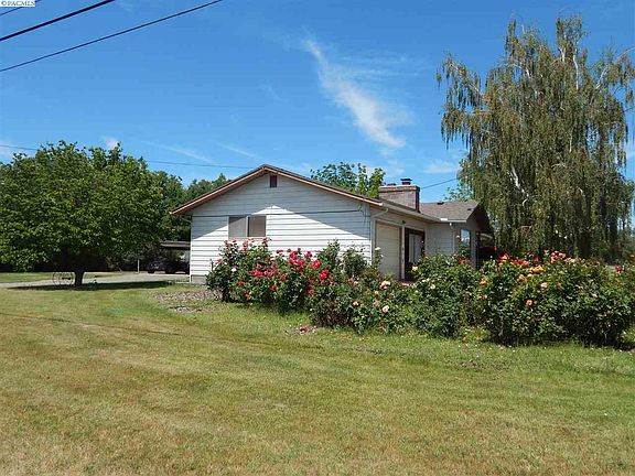 3rd image of 701 11th St