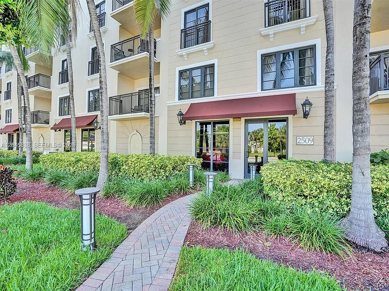 2509 N Ocean Blvd #376 — Photo 49