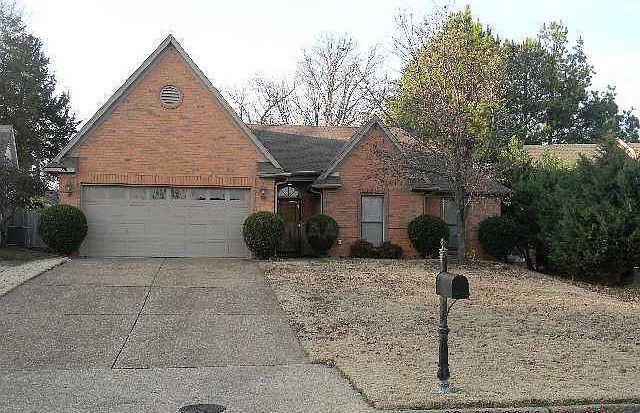 1st image of 891 Paradise Dr