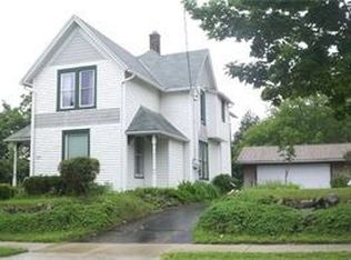 512 North St #A, West Bend, WI 53090