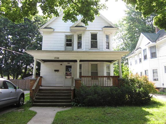 4th image of 1246 Muskegon Ave NW