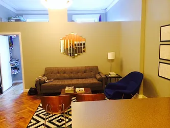 Rented by Easy Rental LLC