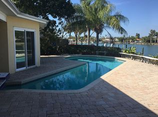 373 Hermosita Dr, Saint Pete Beach, FL 33706