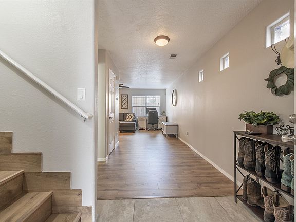 3rd image of 4105 Ojos Negros Dr NW