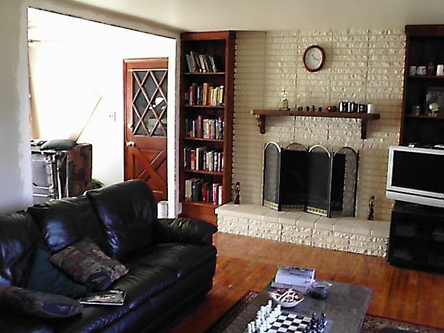 Living Rm + Wood Fire place- main