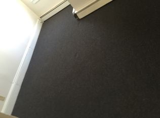 77 College St #2, Springfield, MA 01109