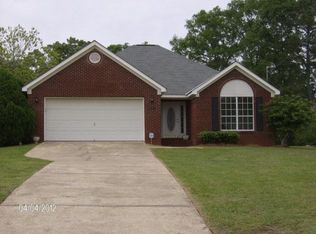 116 Eastwood Dr, Headland, AL 36345