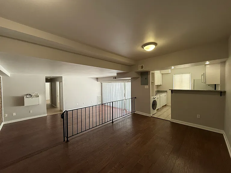 4705 Tecumseh St #102 — Photo 16
