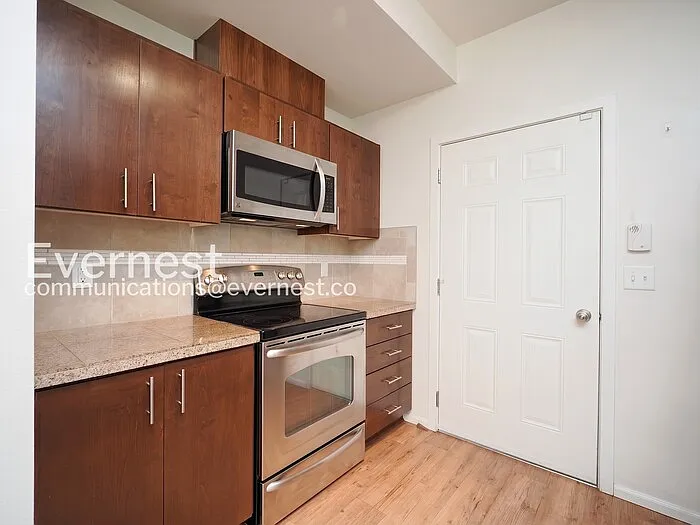4001 S 211th Pl #C2 — Photo 7