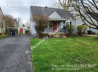 825 Wainwright Dr, Columbus, OH 43224