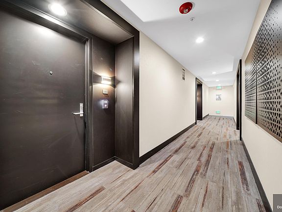3rd image of 2655 Bush St APT 111