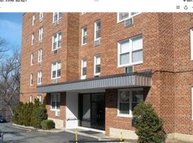 510 Midland Ave