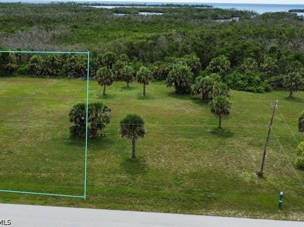 16811 San Edmundo Rd, Punta Gorda, FL 33955