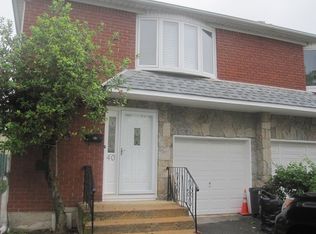 40 Redgrave Ave, Staten Island, NY