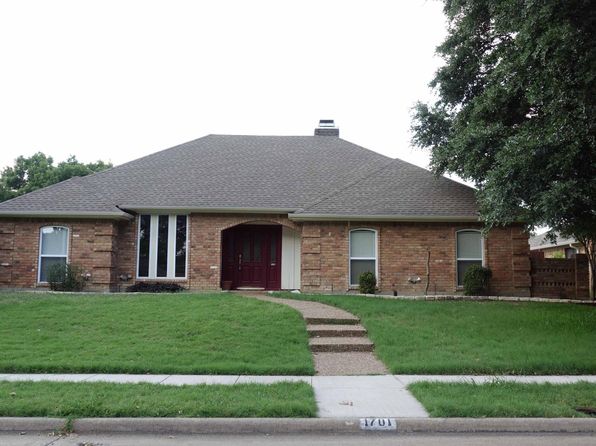 1701 Huron Trl