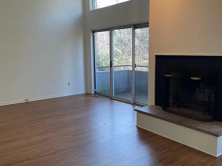23 Richard Ct — Photo 20