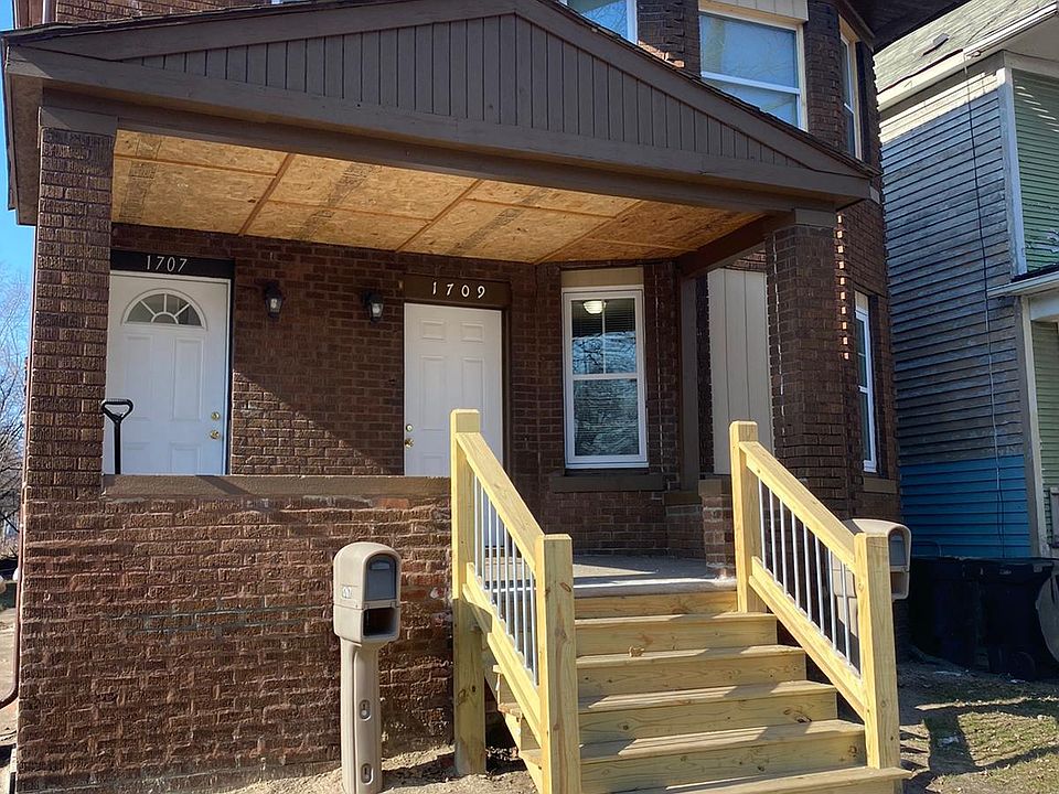 1st image of 1709 Casgrain St #1
