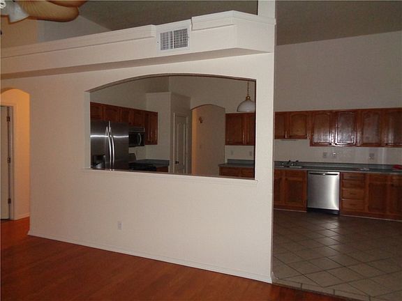 5th image of 7408 Plaza Taurina Dr