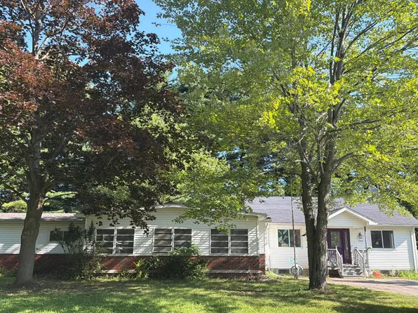 7195 Lexington Ct, Lexington, MI 48450