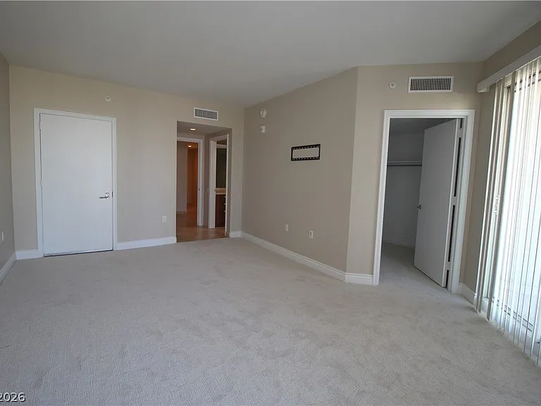 2777 Paradise Rd #708 — Photo 11