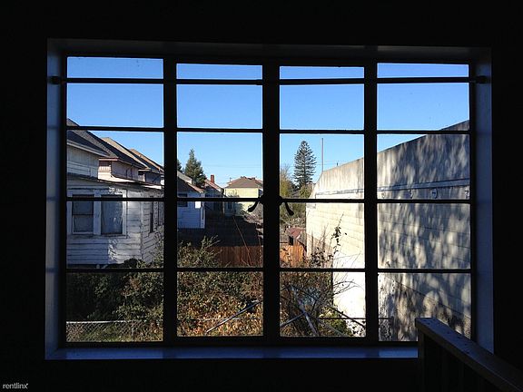 27546131189_973bc38cc9_o