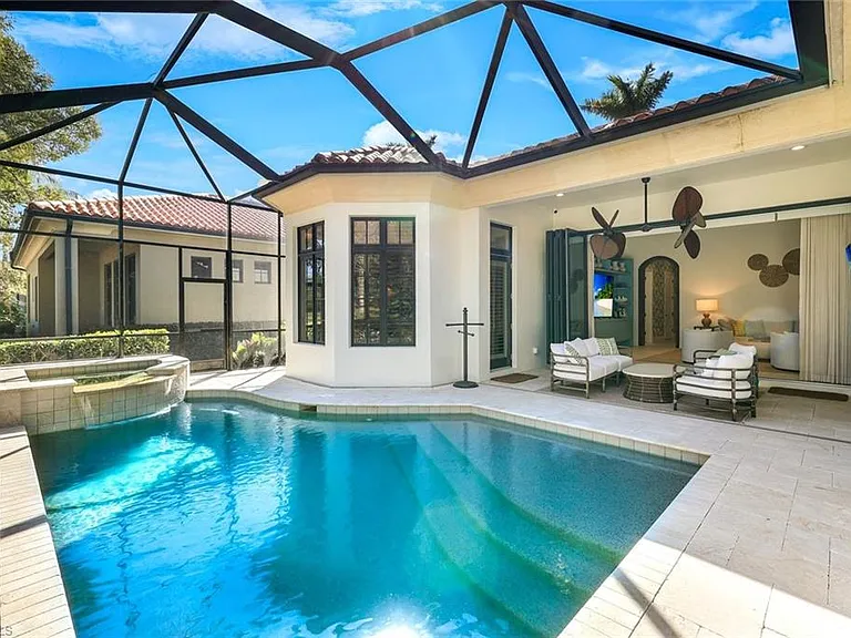 2904 Tiburon Blvd E — Photo 35