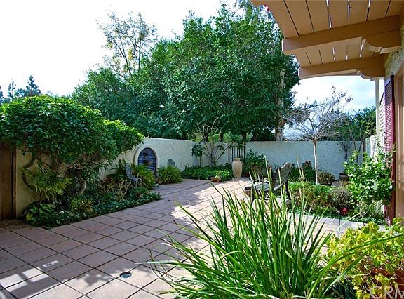 4th image of 6029 E Tiber Dr