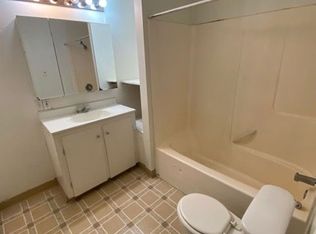 226 N Line St APT 4, Moscow, ID 83843