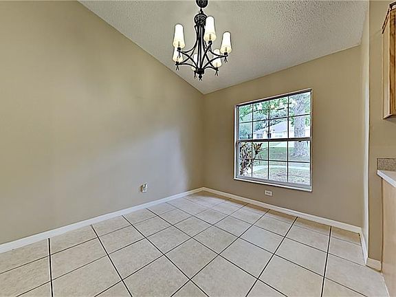 2nd image of 1520 Canopy Oaks Dr