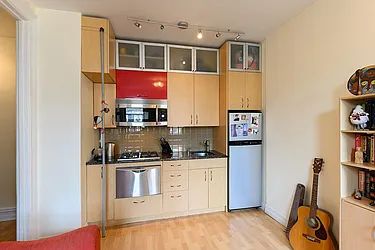 Rented by Nest Seekers International