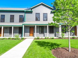 12 River Ridge Ct #0, Beacon, NY 12508