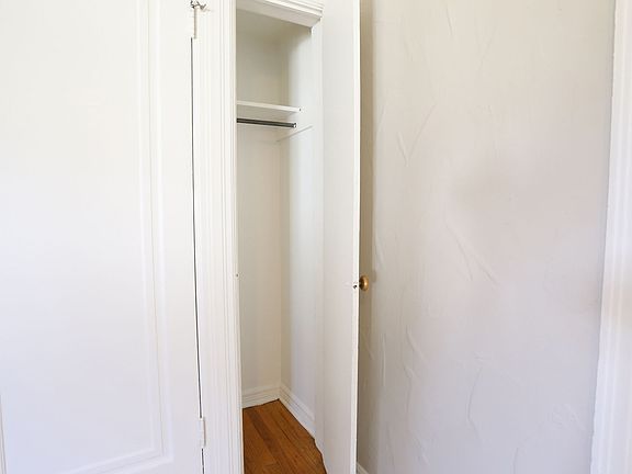 4th image of 1000 S Logan St APT 12