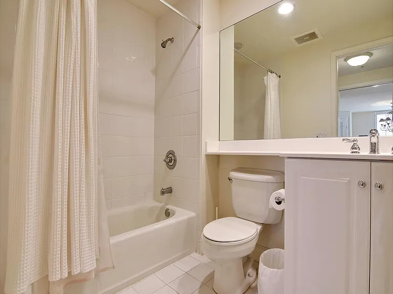 940 Turtle Cove Ln #210 — Photo 19