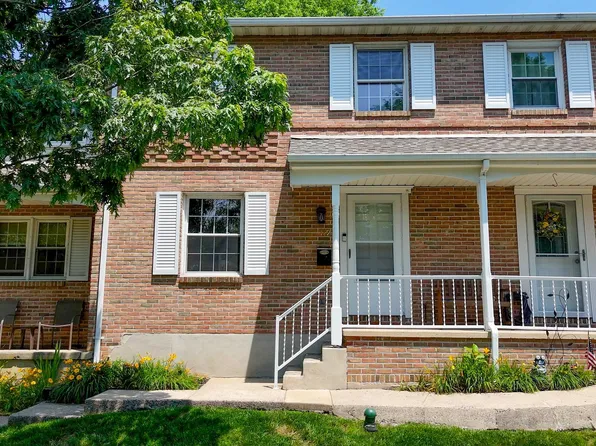 119 Village Dr, Boyertown, PA 19512