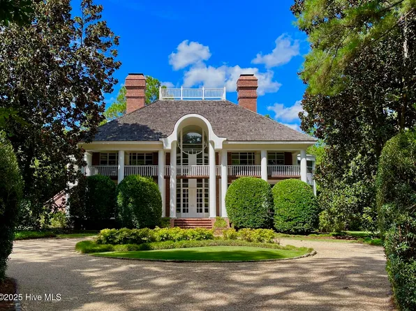 50 Cherry Hill Drive, Pinehurst, NC 28374