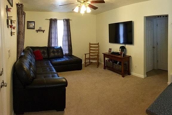 5th image of 1818 Pexton Ave