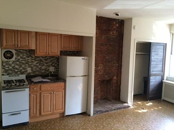 2nd image of 235 Christian St Rear 2