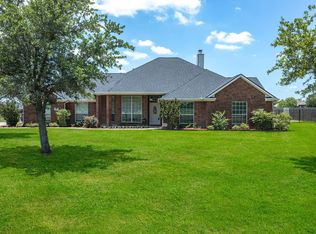 10066 Irish Ridge St, Forney, TX 75126