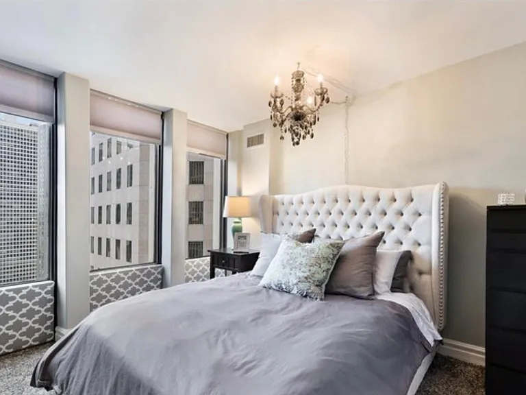 Bedroom overlooking Oak Street
