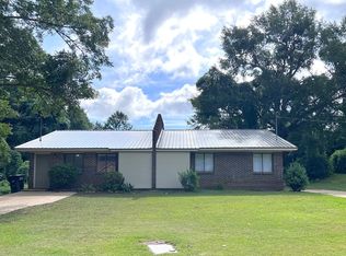 1011 1st St UNIT B, Opelika, AL 36801
