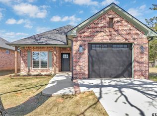 10622 County Road 1215 Walnut Hl, Flint, TX 75762