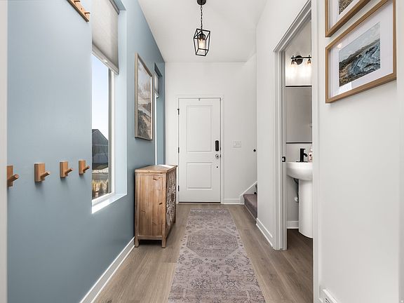 2nd image of 7884 N Seabiscuit Rd