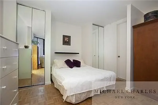 Rented by Michael Charles New York | media 8