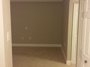 1522 Northgate Sq APT 2, Reston, VA 20190