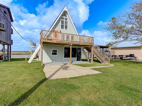 5th image of 239 Redfish Dr