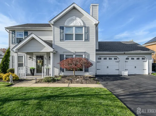 55 Augusta St, Tinton Falls, NJ 07712