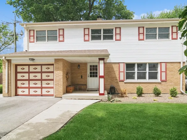 26 S Donald Ave, Arlington Heights, IL 60004