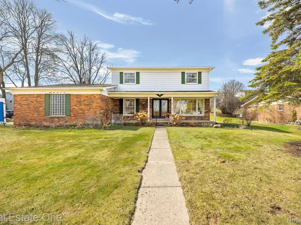 36601 Vicary Ln, Farmington, MI 48335